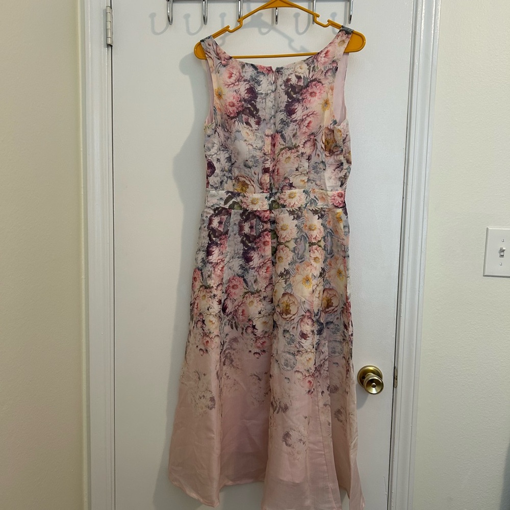 🩷MOTF floral dress size M - NWT - Picture 6 of 11